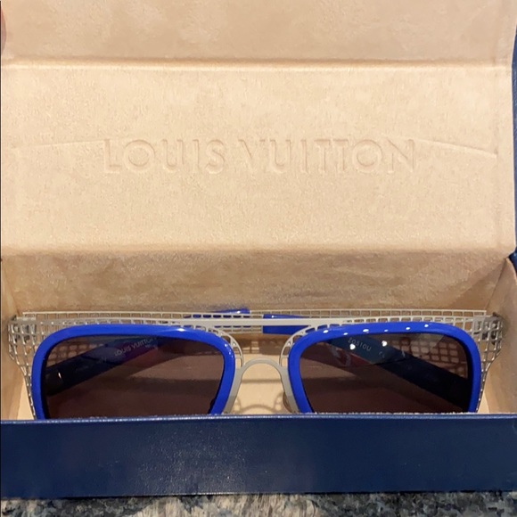Louis Vuitton Blue Addiction sunglasses - Picture 3 of 7